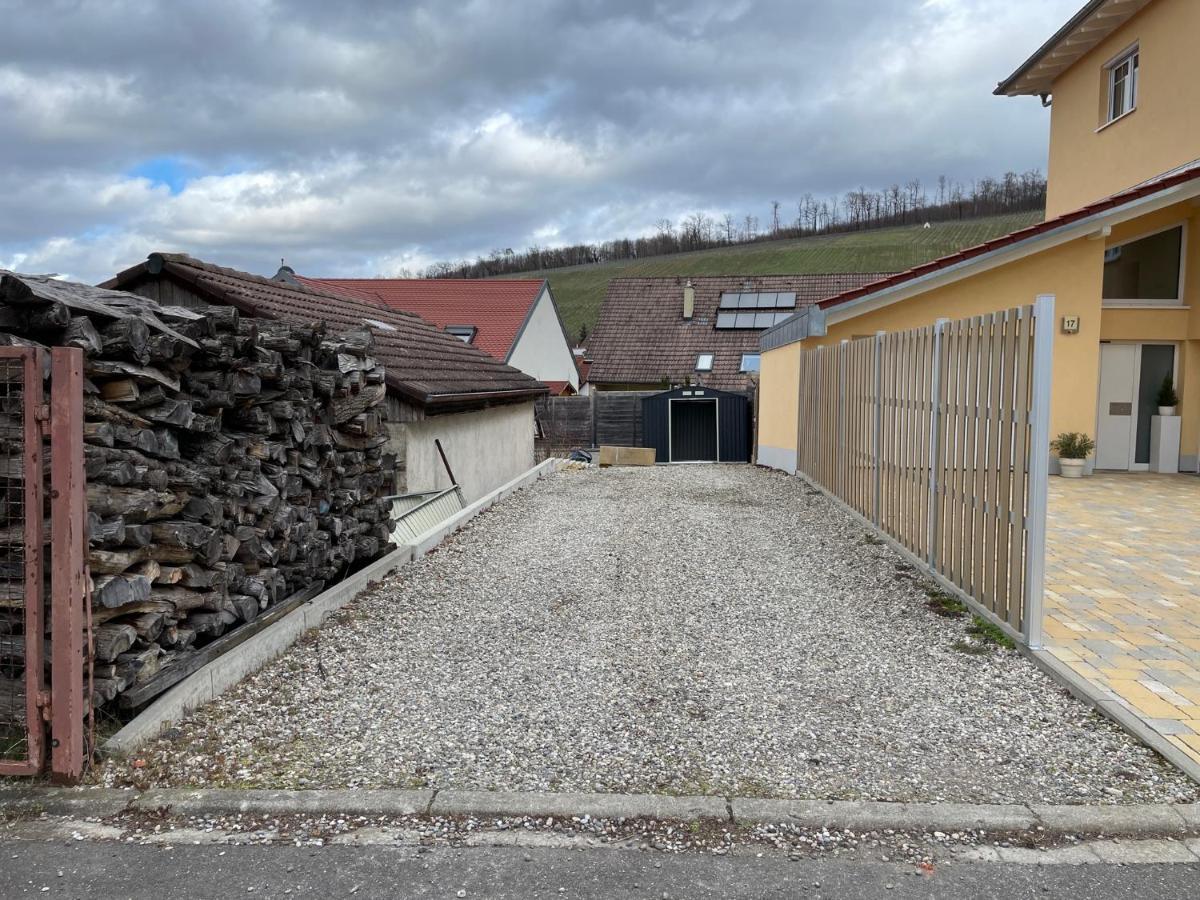 Апартаменты Am Weinberg - Stilvoll, Ruhig, Zum Wohlfuehlen Пфаффенвайлер Экстерьер фото